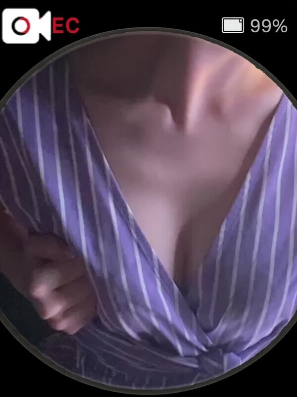 じーっと見つめるの…好きですか？💋