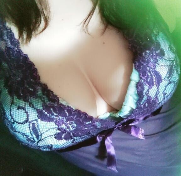 夏の真ん中、私と熱く蕩けましょ？💞💓💖💗