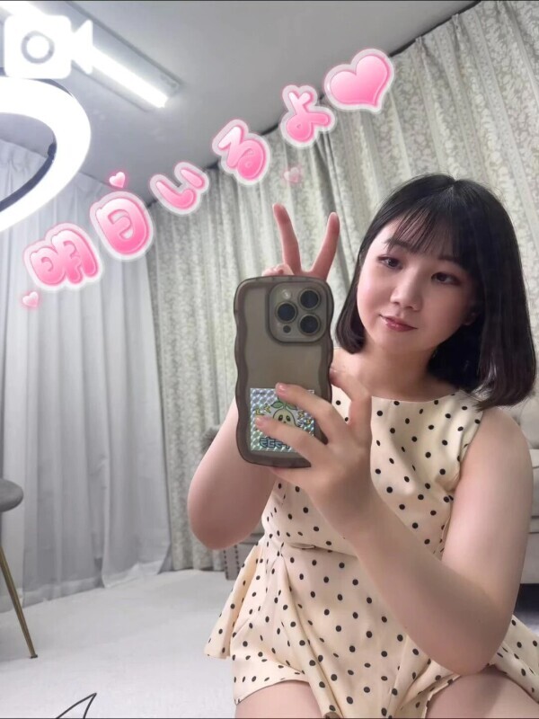 明日は出勤！！