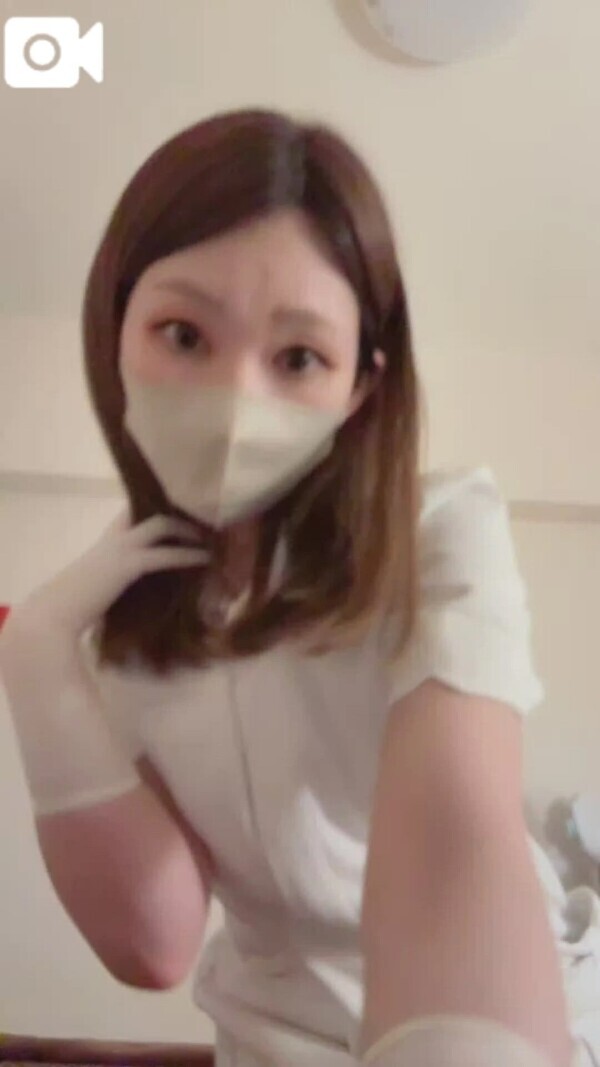 ゴム手痴女