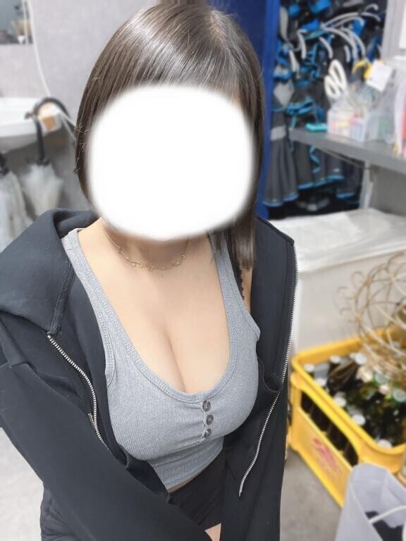 髪切りたい？？……。