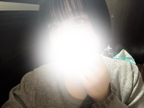 明日12時からいます！