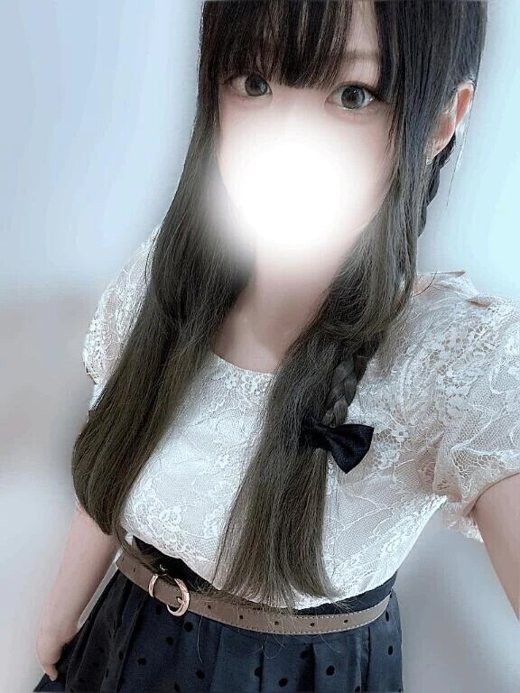 出勤してます·̩͙ ˚⋆