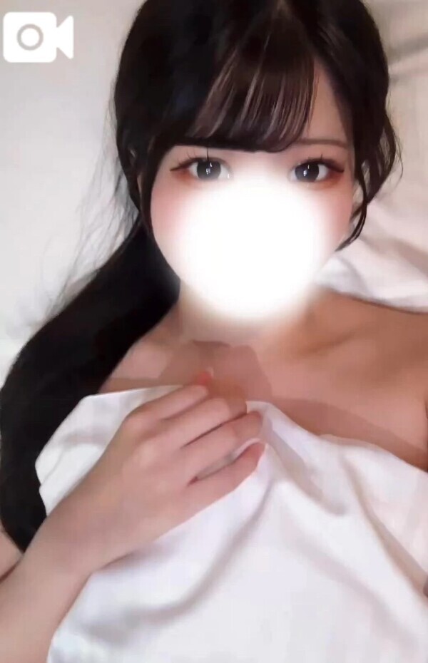 お布団で🩷