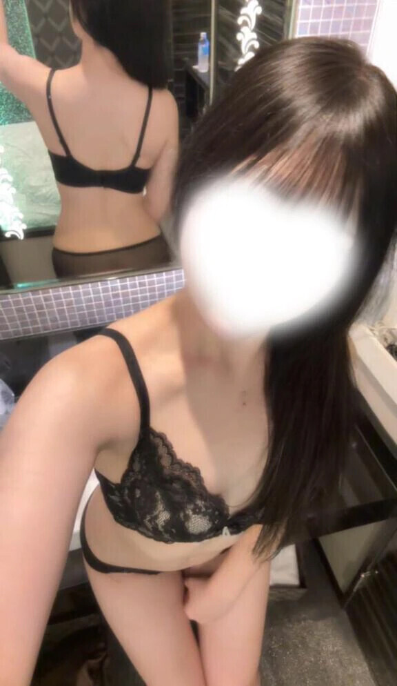 いい子にしたらご褒美くれる...？
