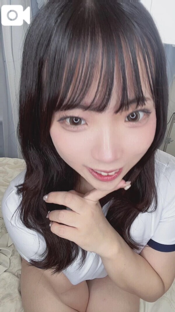 コスプレしよ🤍