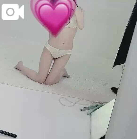 🤍本日出勤です🤍