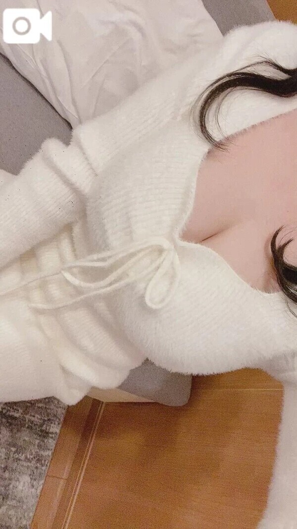 ♡爆乳ニットお姉さん♡