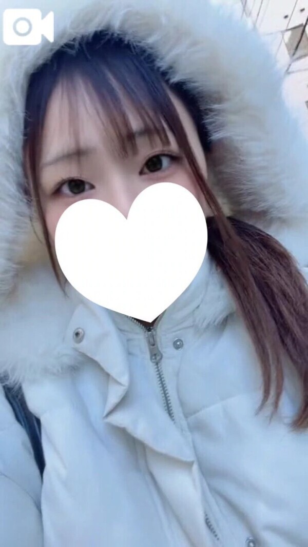 白い妖精🧚‍♀️🧚‍♀️