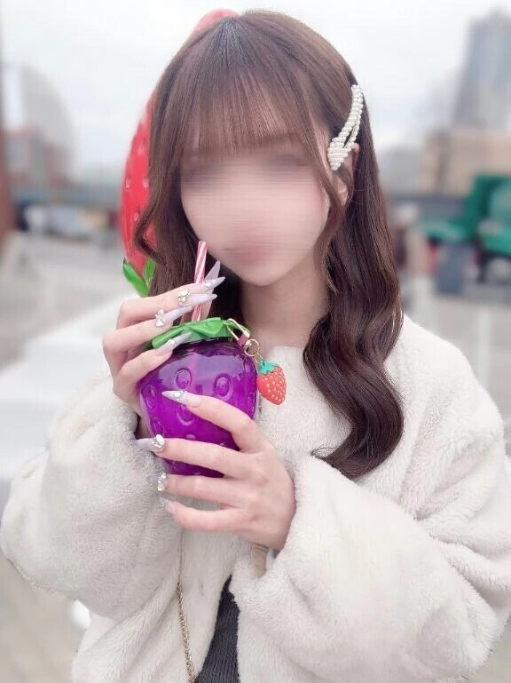 いちごと、あか🍓🍼💕