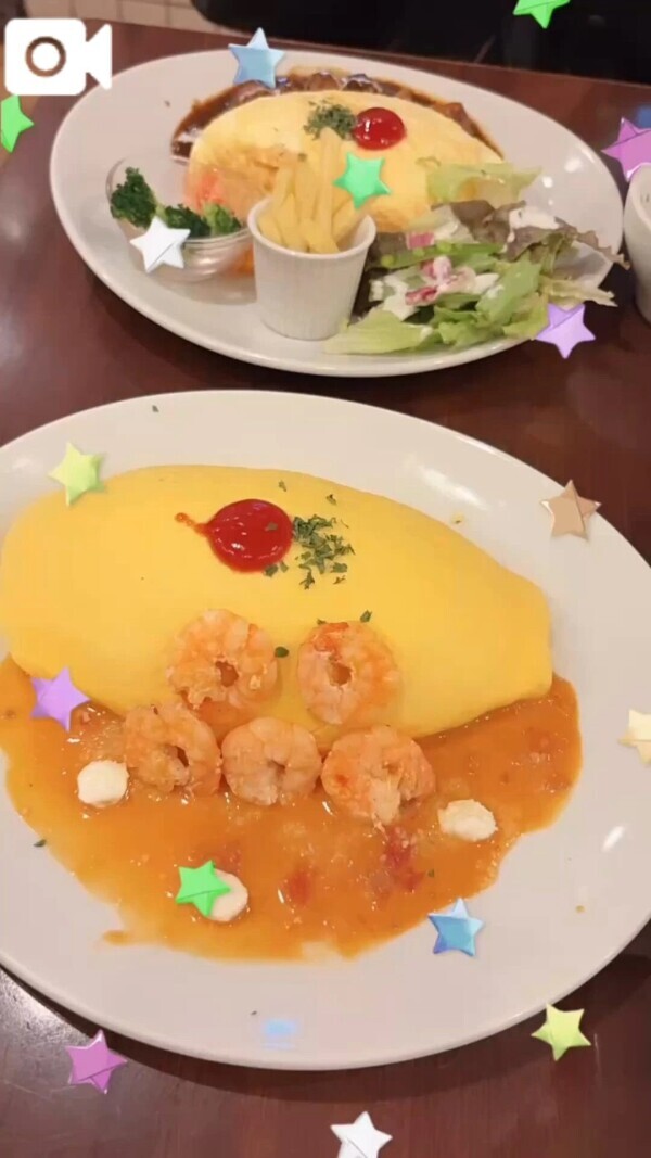 ぴのさん出勤しました🍨🍨