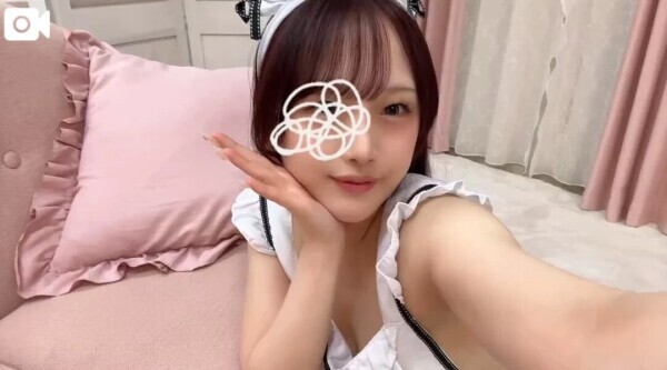 横から見える♡♡♡