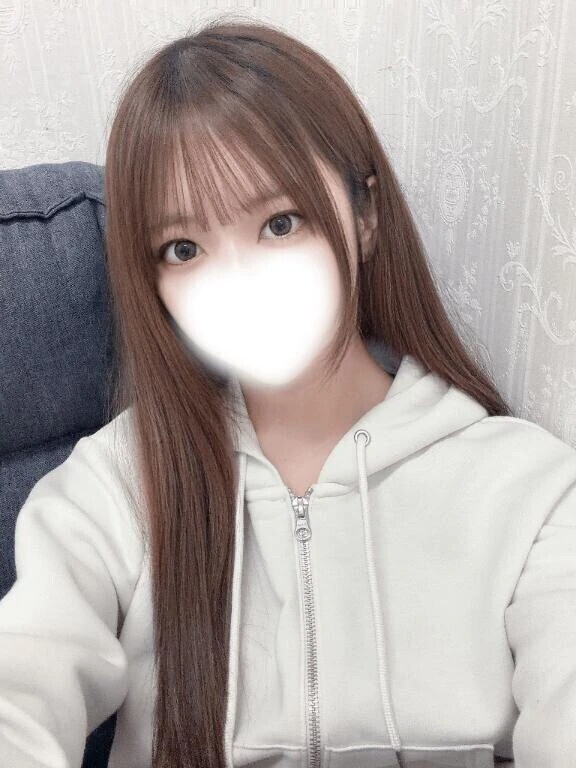 パーカーの下🥹❣️