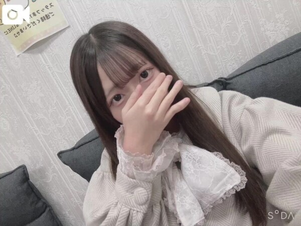 学校帰りの現役女子大生💘