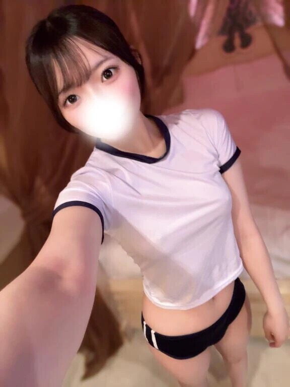 透けちゃってる🥹💞