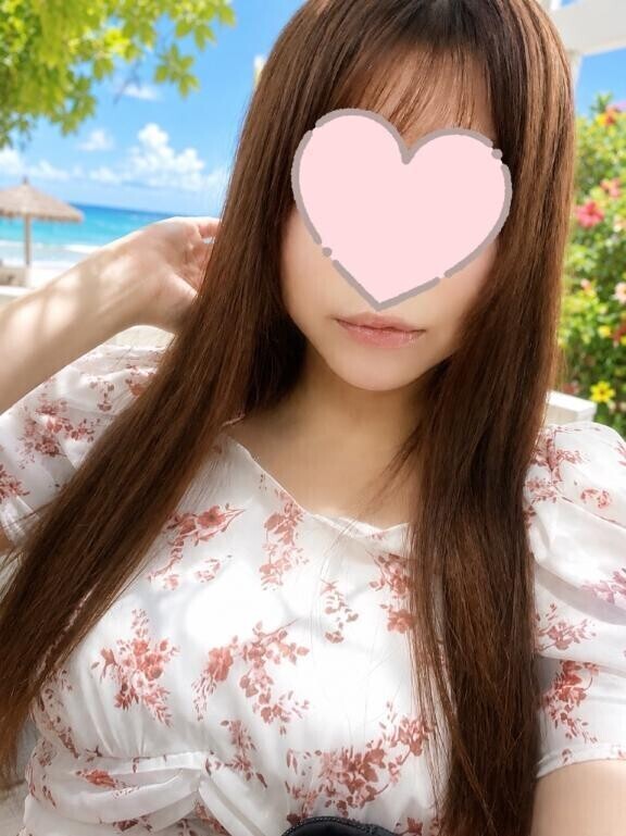 8月