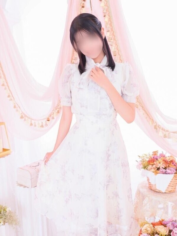 電話対応しながら、後輩の男の子に。