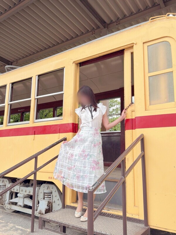 第1話友人の結婚式の2次会で....