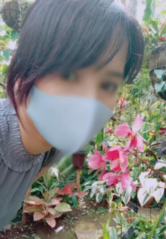 はじめまして谷川です