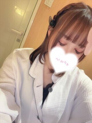 18:30まで居ます