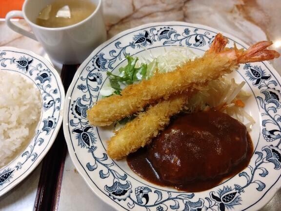 おやすみなさいまし