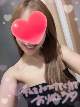 明日は12時だけ御予約受付中です