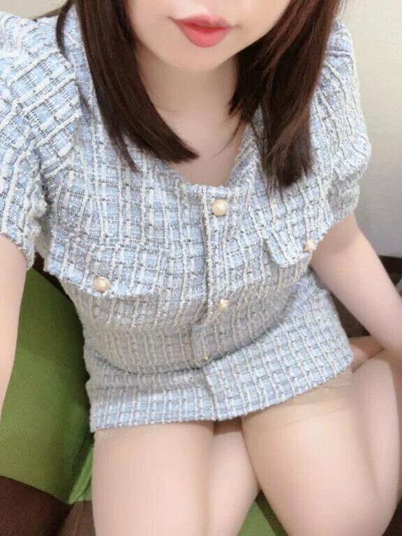 今日はちょっと珍しく…👗🩵