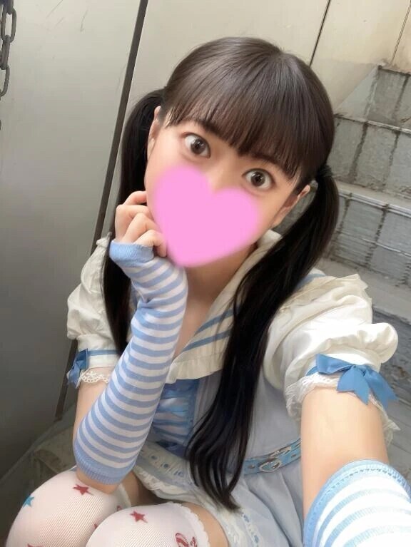 ねむねむクロちゃんです🐼💤