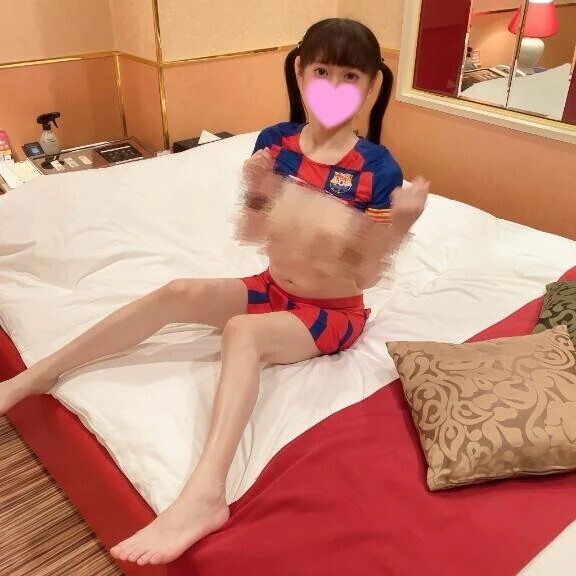 脱ぎかけのーぶらぱい予告*⋆⸜⚽️⸝⋆*