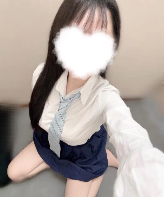 制服すき？😽🤍