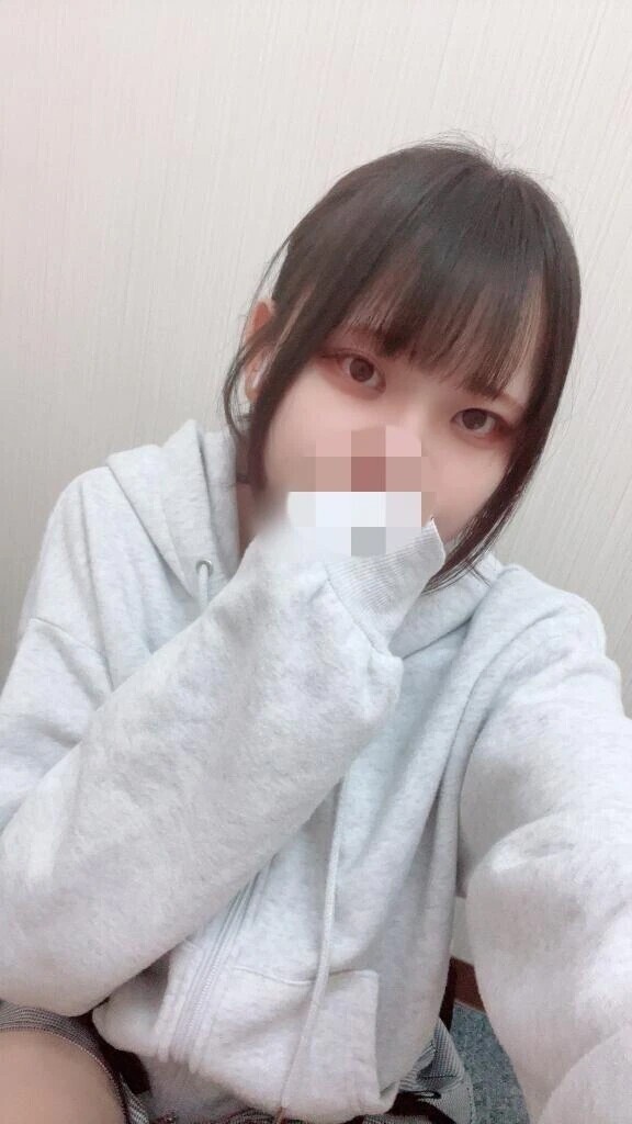 ぴちゃゃ