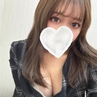 ななみ