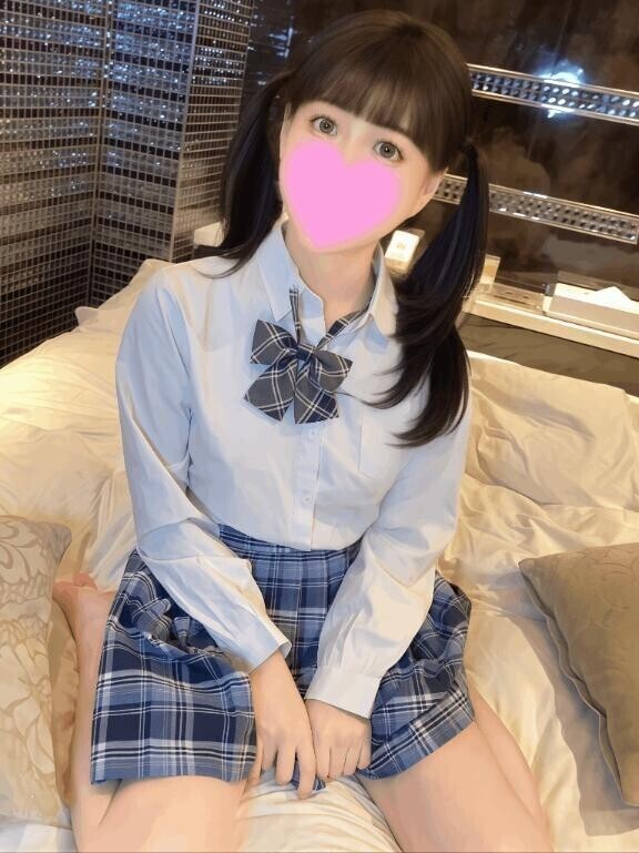 上目遣いで(´｡✪ω✪｡｀)❤❤ｷｭﾙﾙﾝ♡