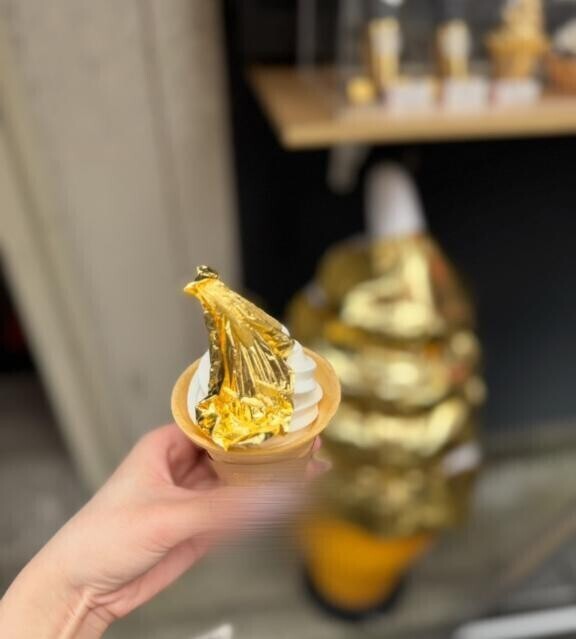 初めて食べた😚