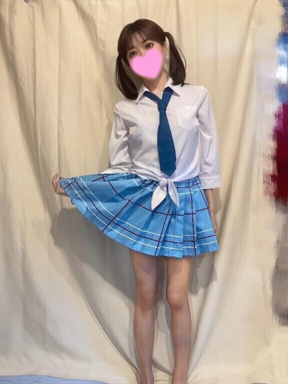 スカートひらり•ᴗ•✿ 青チェック制服でおすまし𓂃 𓈒𓏸🫐