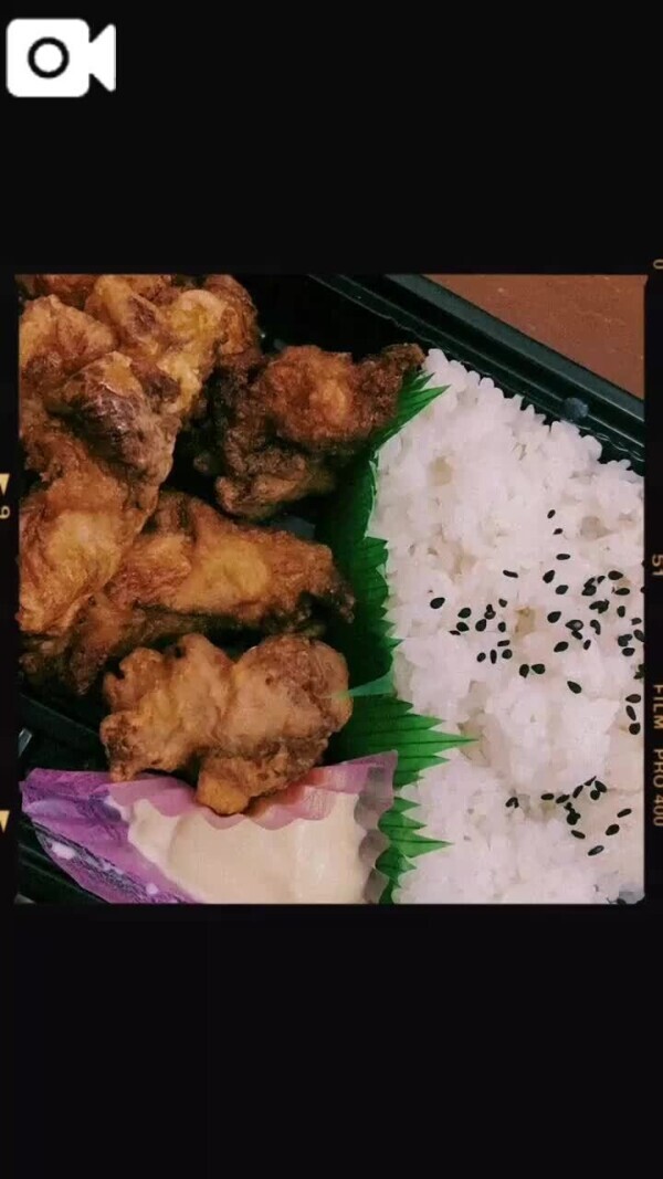 お腹ぺこぺこで…