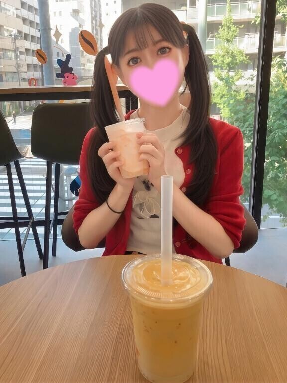 カフェでこっそり、ふたりだけの秘密話✎📖