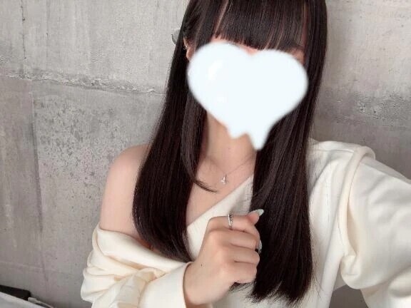 かえでです💭