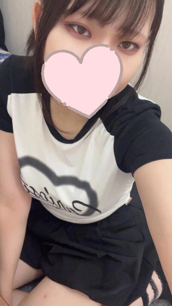 つり目🐱