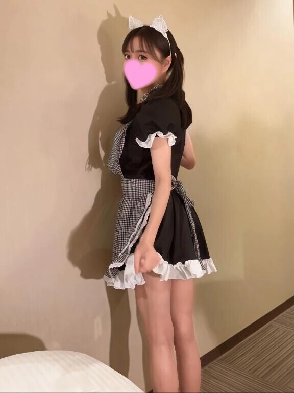 “お呼びですか？”振り返るメイドはあなた専属です☕️