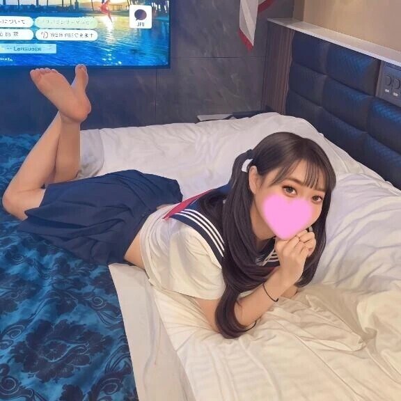 ぬくぬくクロちゃん、お兄さんを召喚中🐼☁️