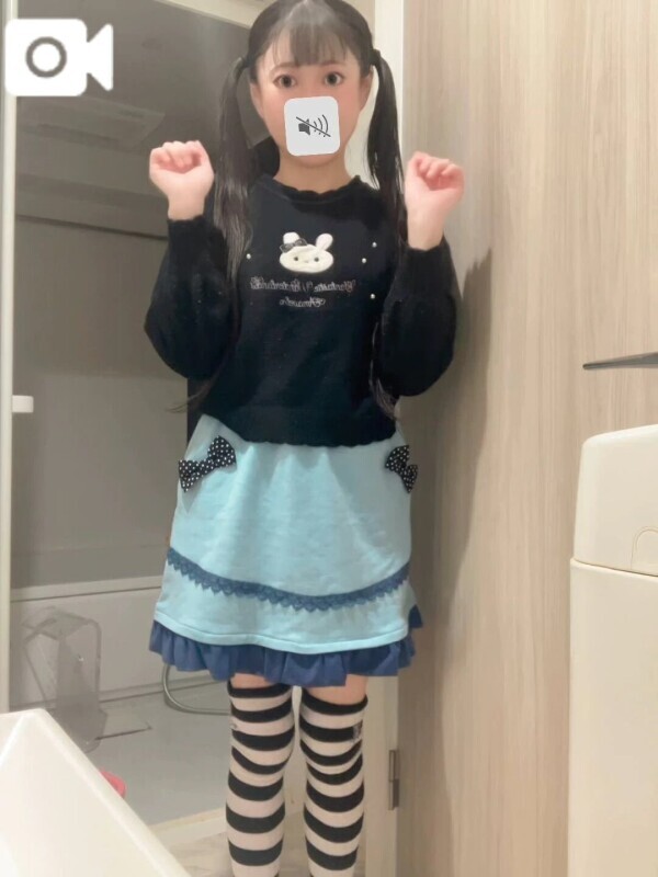 今日の私服🐼🖤⟡.·