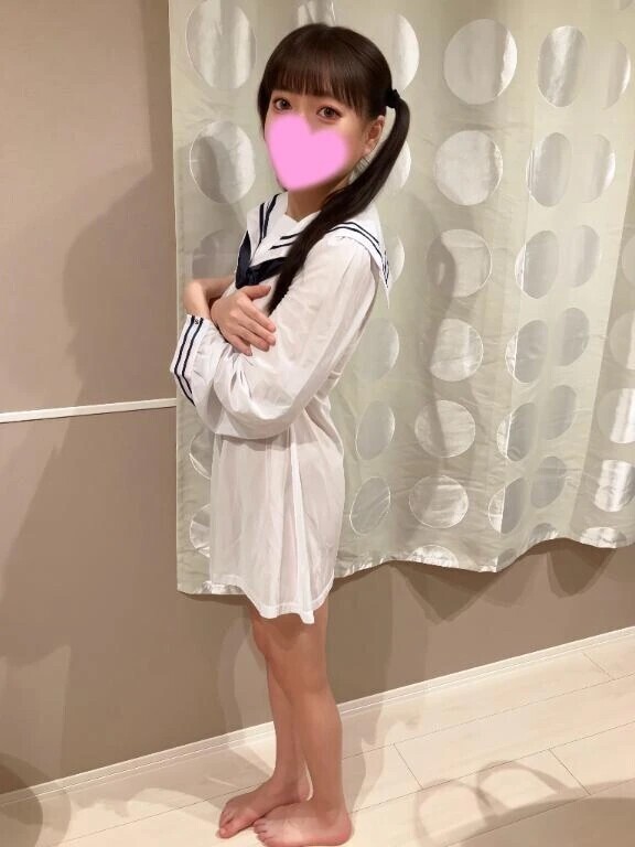 清楚ワンピの日🤍