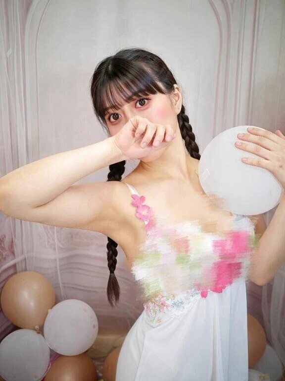 くっきり谷間さん予告🎀🌺🍑🍧💝