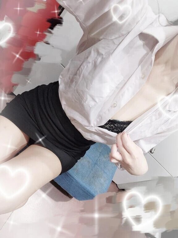 ﾓﾁ( っ)•ω•(ｃ ) ﾓﾁ♡.゜