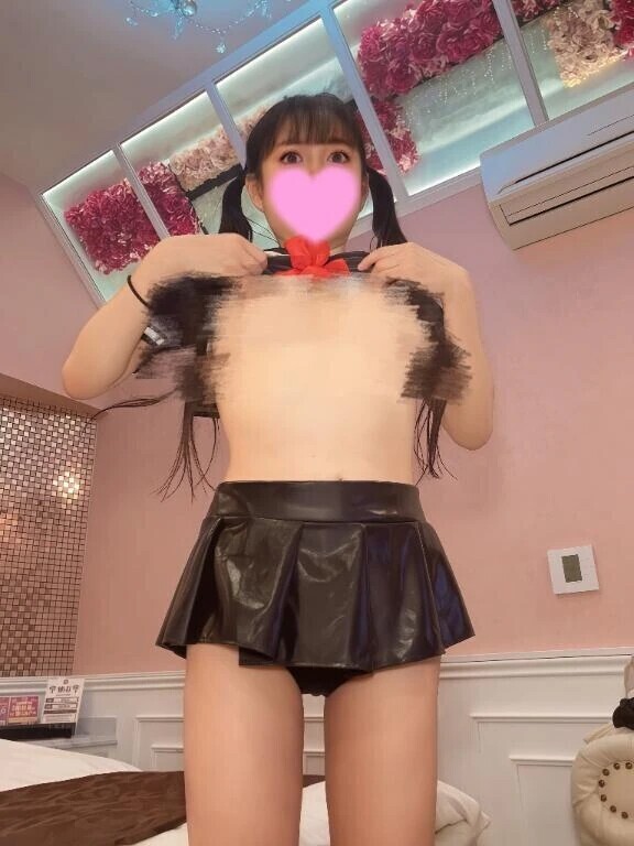 脱ぎかけのーぶらぱい予告❤️⚓️