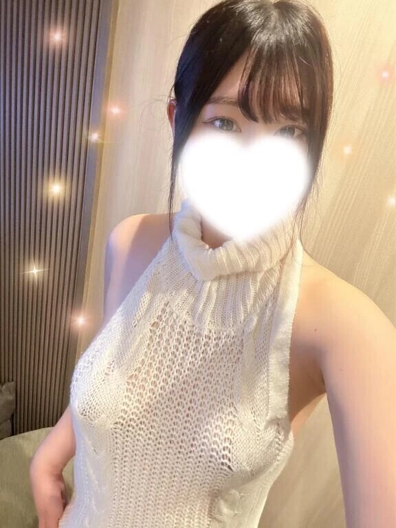 本日お休みです🥤”