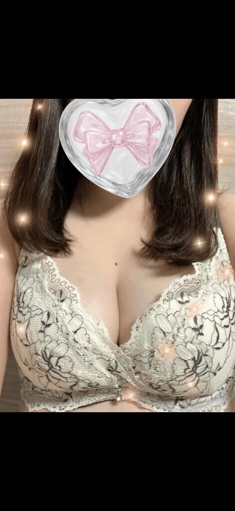 最近褒められるプレイ🤫