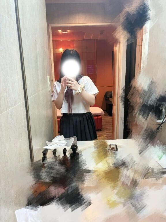 ピンクスカーフセーラー👩‍🎓🌸