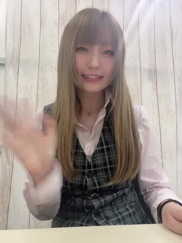 素顔公開！？